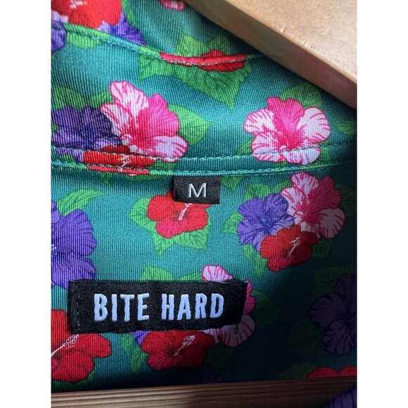 Bite Hard Performance Golf Polo Shirt Mens Medium Green Floral Stretch - Picture 3 of 7